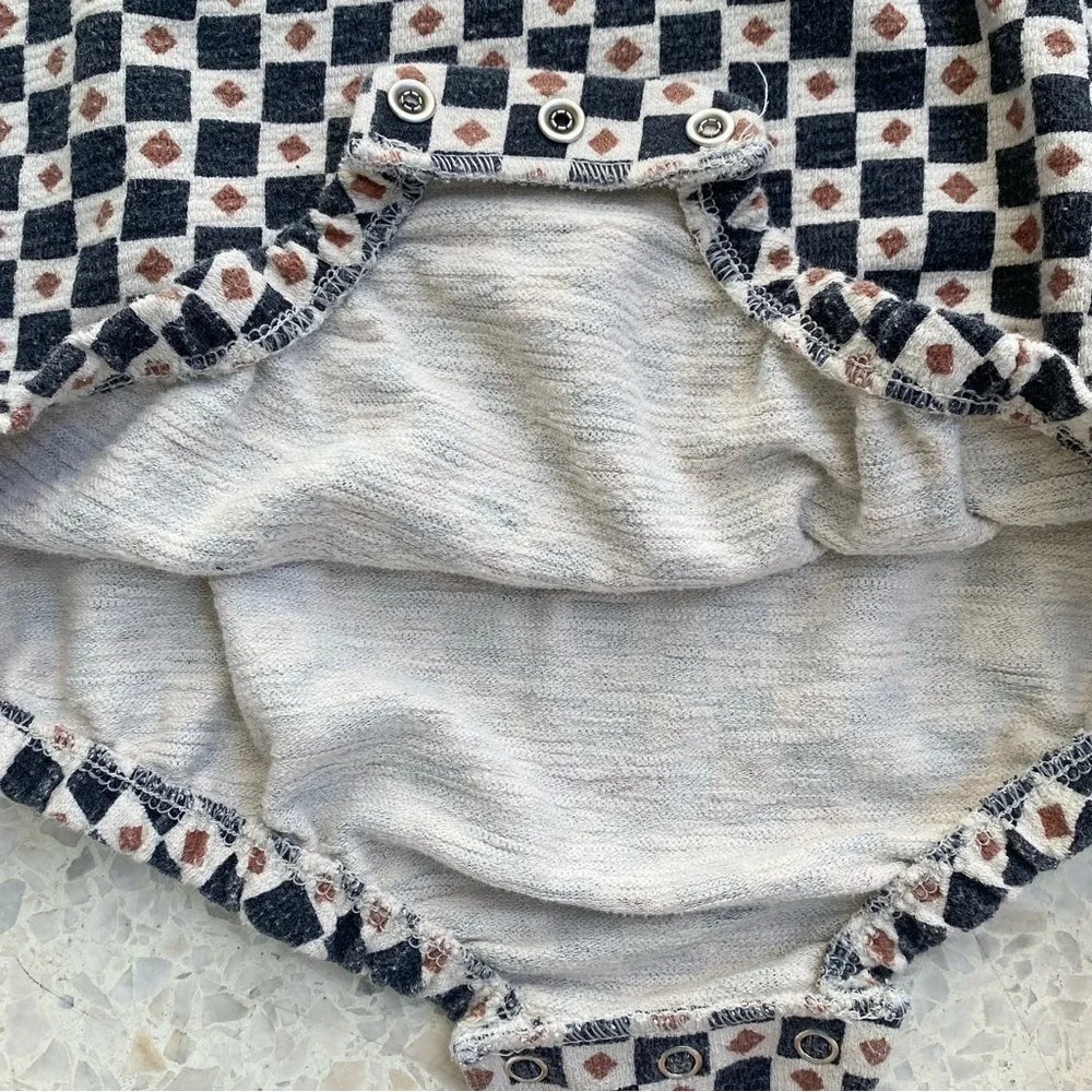 🌟BUNDLE DEAL🌟 Cat & Jack Baby Romper Duo - Navy & Red with Cream, Sz 18-24 mo